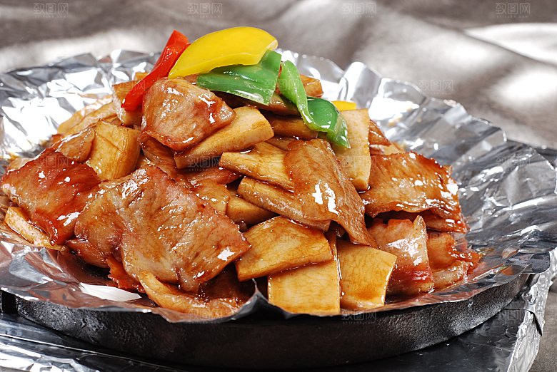 铁板鲍菇炭烧肉高清图片设计素材