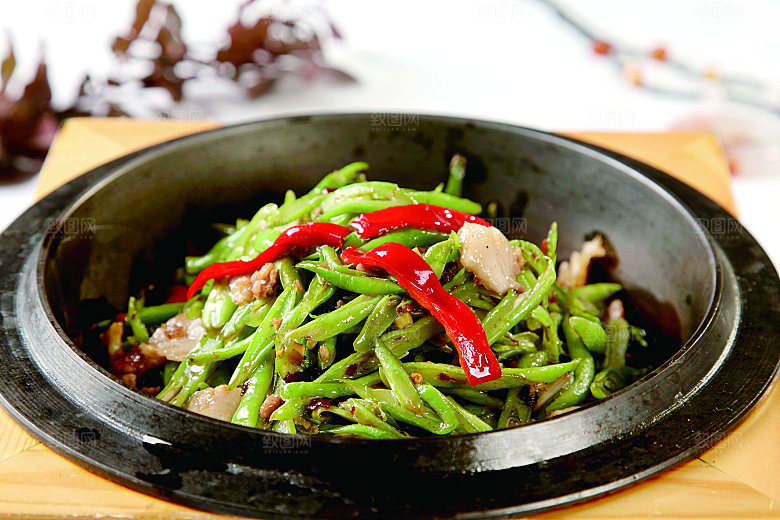 铁板豆角小炒肉高清图片设计素材