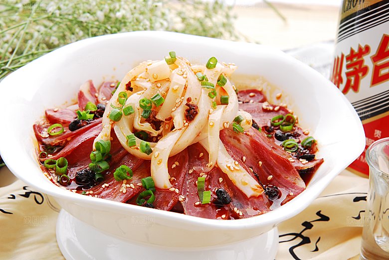 面皮拌牛餐饮高清图片素材