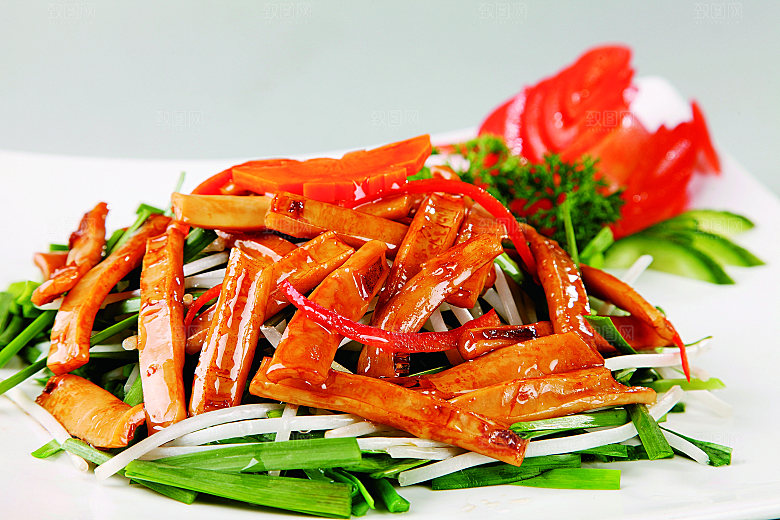 银芽韭香鱿鱼餐饮高清图片素材