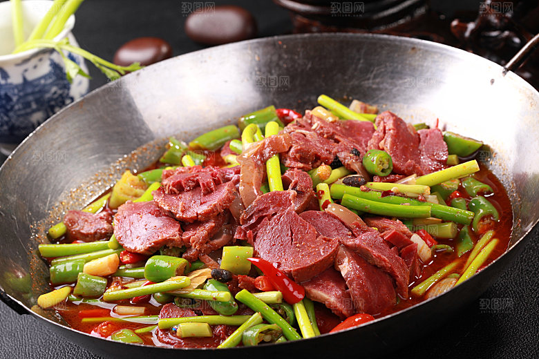 高清美食菜品菜谱干锅牛肉JPG图片素材