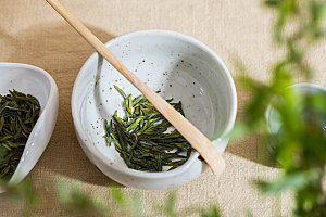 龙井绿茶茶叶茶饮传统