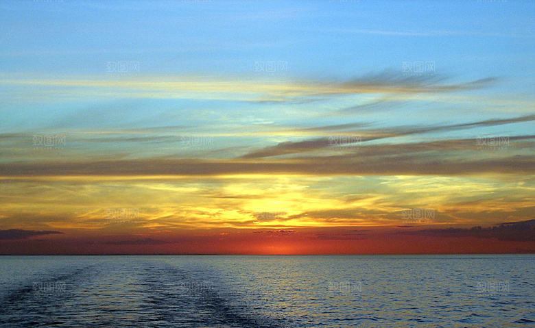 黄昏天空夕阳晚霞海面