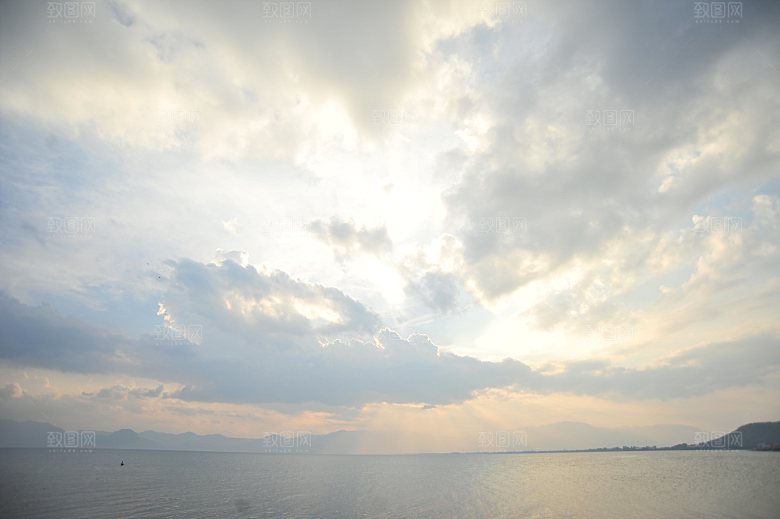 傍晚黄昏天空晚霞夕阳云层云朵云海