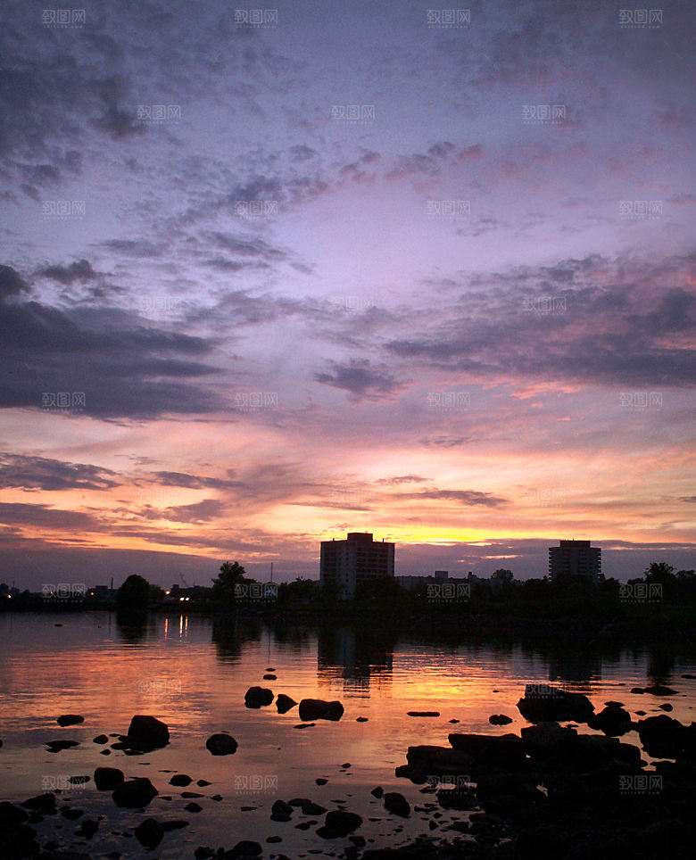 傍晚黄昏天空晚霞夕阳云层云朵云海