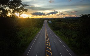 天空黄昏傍晚晚霞夕阳