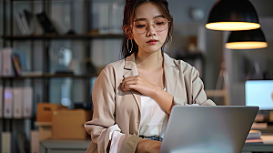 工作美女办公年轻摄影女性白领高清