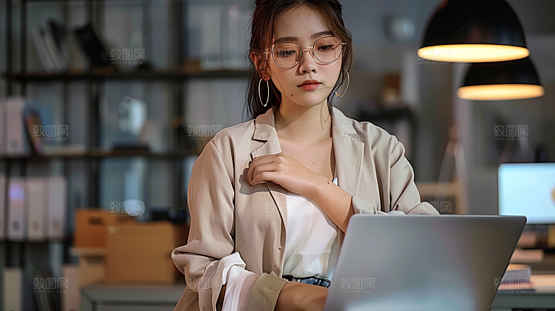 工作美女办公年轻摄影女性白领高清