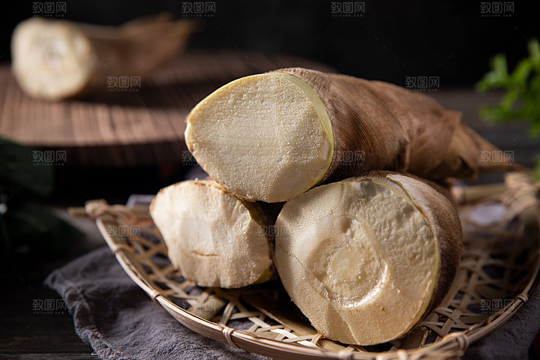 新鲜竹笋食材背景