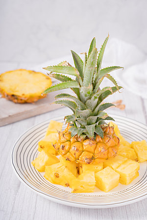 新鲜切片菠萝水果