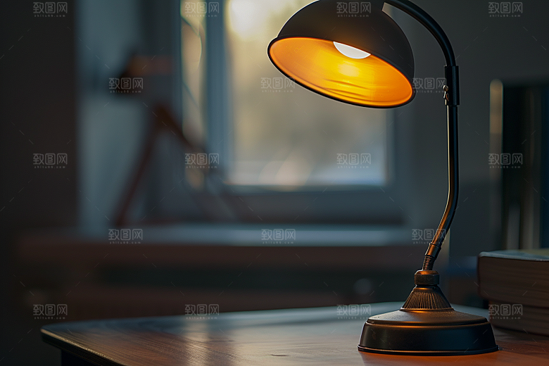 LED台灯高清温馨摄影图