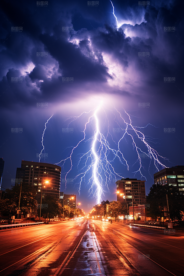 暴雨闪电雷暴恶劣天气摄影图