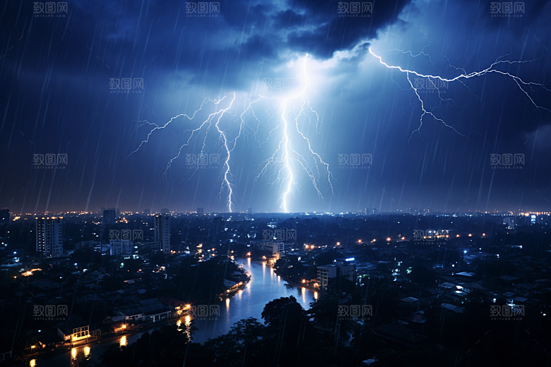 暴雨闪电自然灾害极端天气摄影图