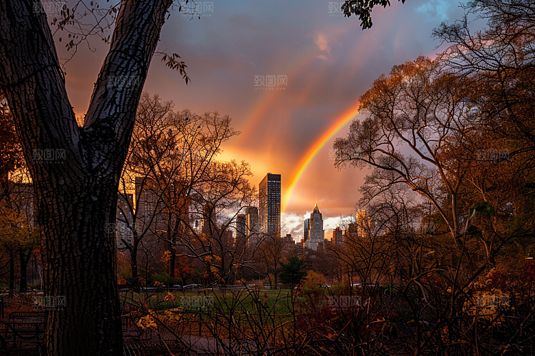 彩虹风光景色雨后晴空摄影图