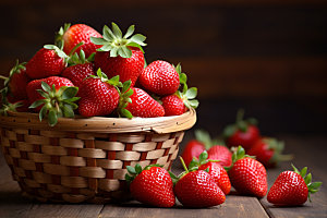 草莓美味果篮摄影图