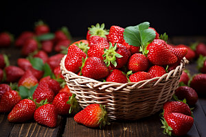 草莓果篮水果摄影图
