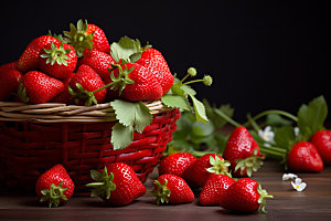 草莓春季上新美味摄影图