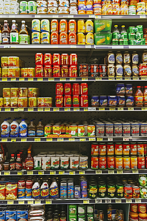 超市货架生鲜货物摄影图