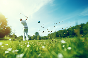 打高尔夫球健身蓝天白云草地摄影图