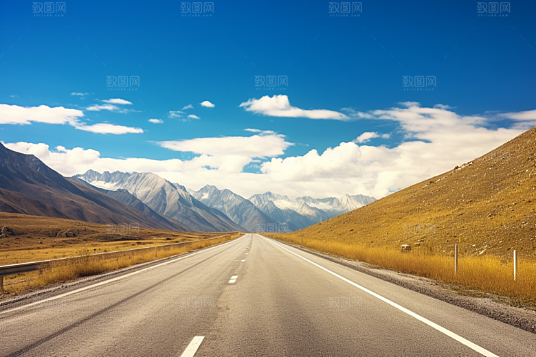 公路向天际线延伸广阔旅游摄影图