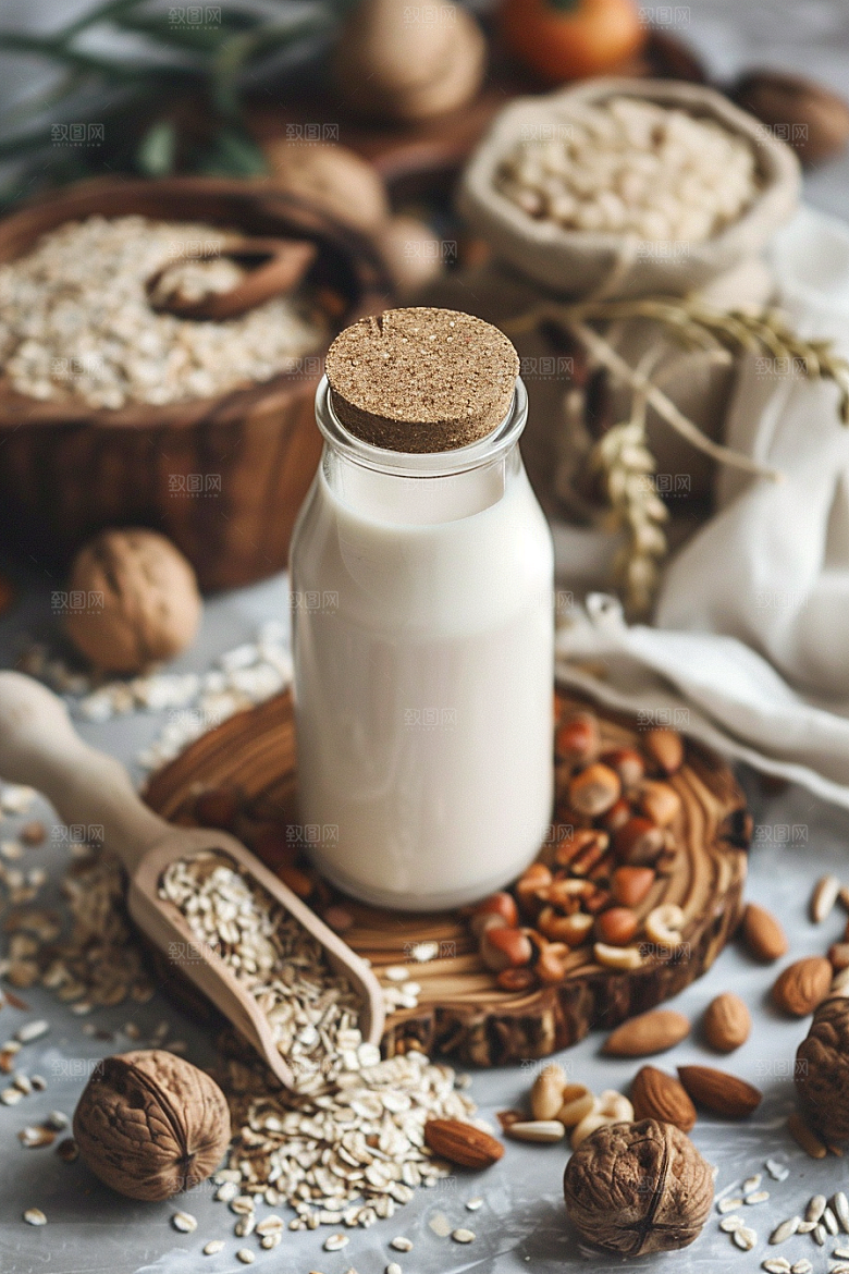 豆浆豆奶玻璃瓶能量餐摄影图