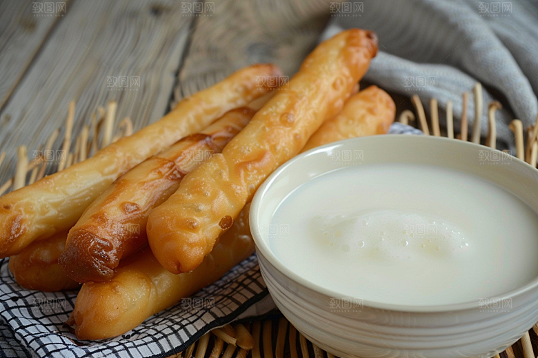 豆浆豆奶玻璃瓶能量餐摄影图