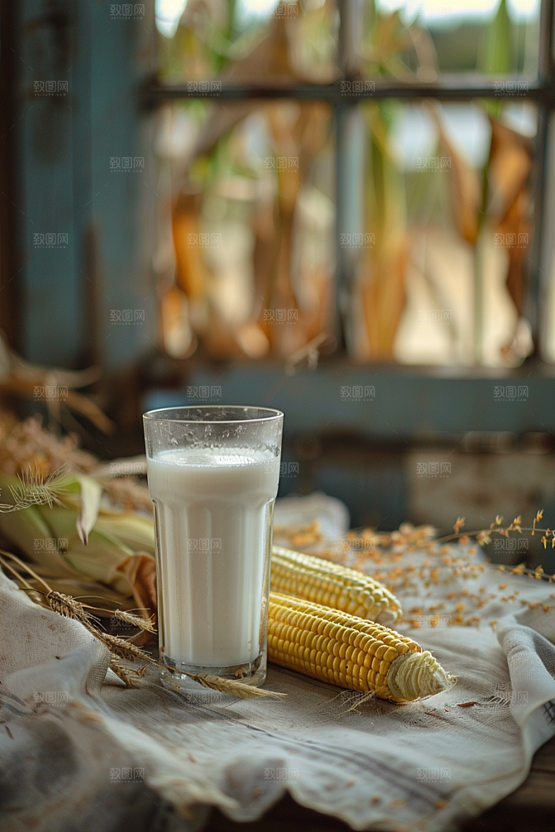 豆浆豆奶谷物玻璃瓶摄影图