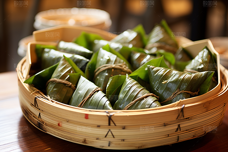 粽子传统美食包粽子摄影图