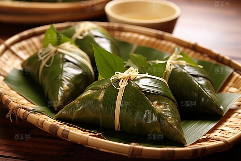 粽子端午节包粽子摄影图