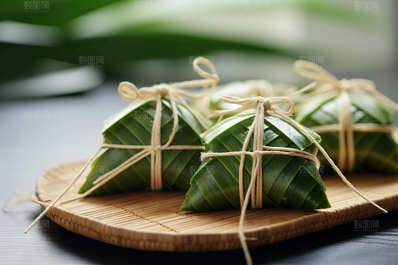 粽子传统美食粽叶摄影图