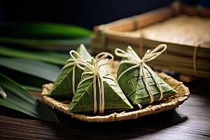 粽子包粽子节日节气摄影图