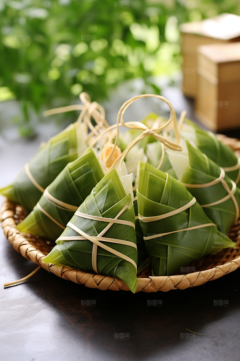 粽子传统美食粽叶摄影图