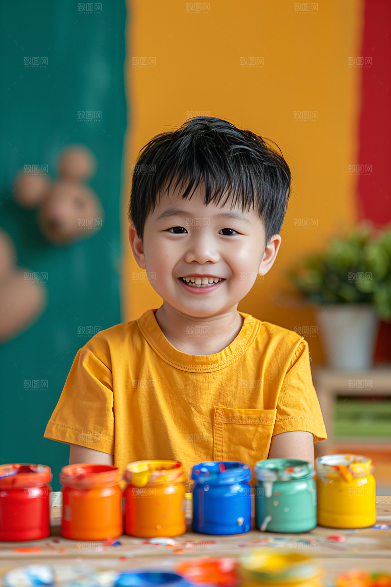 儿童绘画高清课堂摄影图