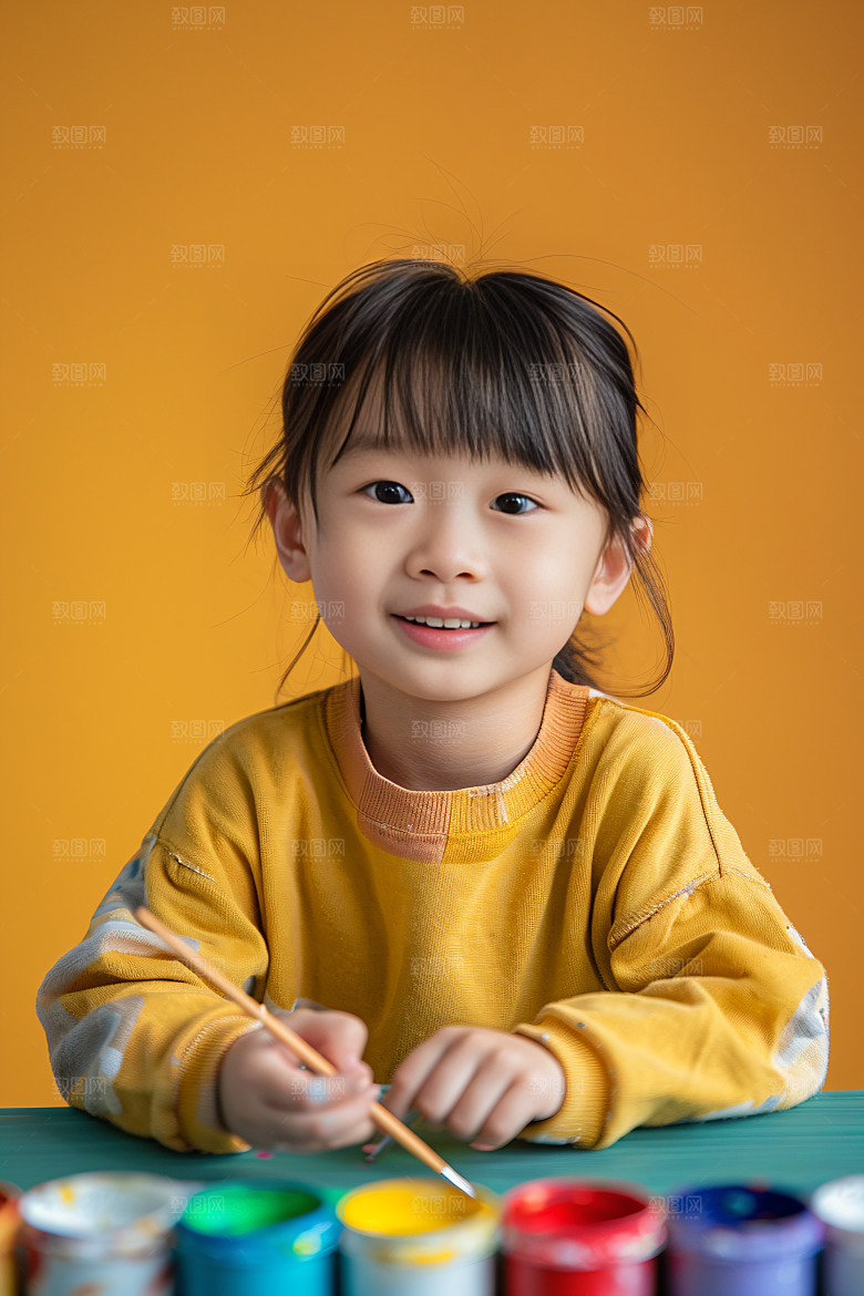 儿童绘画色彩课程摄影图