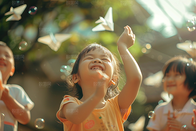 快乐儿童节童年开心摄影图