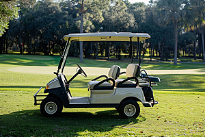 高尔夫球车电动车高尔夫球场摄影图