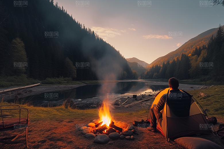 露营篝火山林高清摄影图
