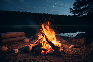 露营篝火过夜野外摄影图