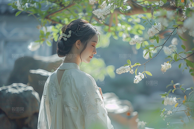 花卉汉服人物古风美女摄影图