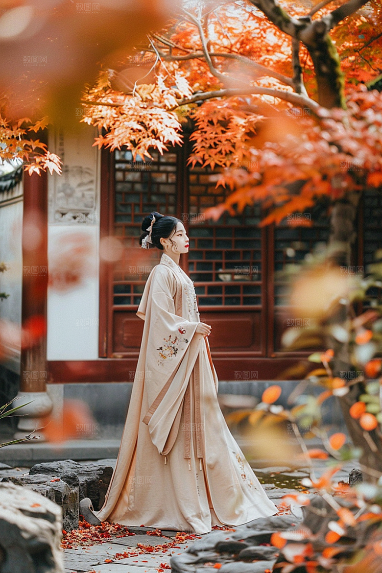 花卉汉服人物花丛高清摄影图