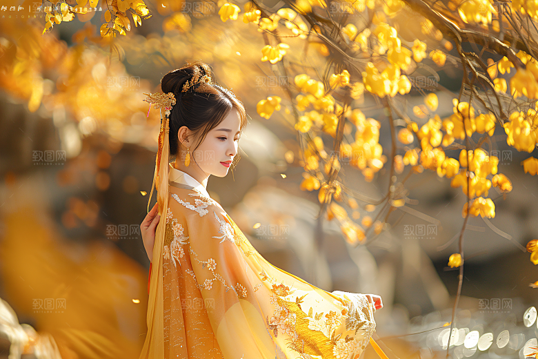 花卉汉服人物中国风浪漫摄影图