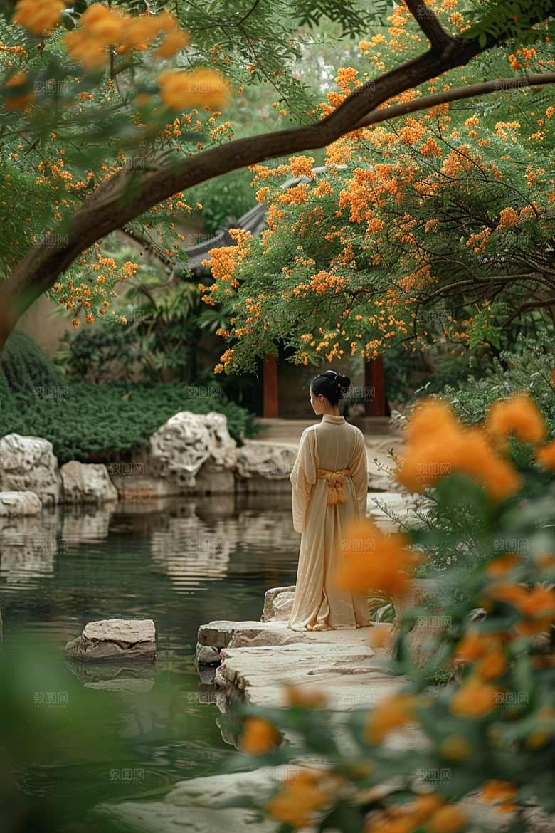 花卉汉服人物花丛美女摄影图
