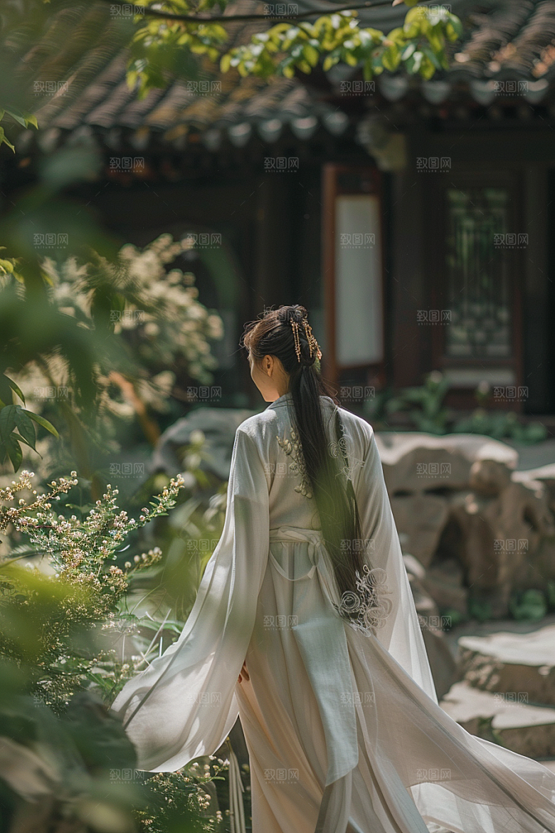花卉汉服人物唯美中国风摄影图