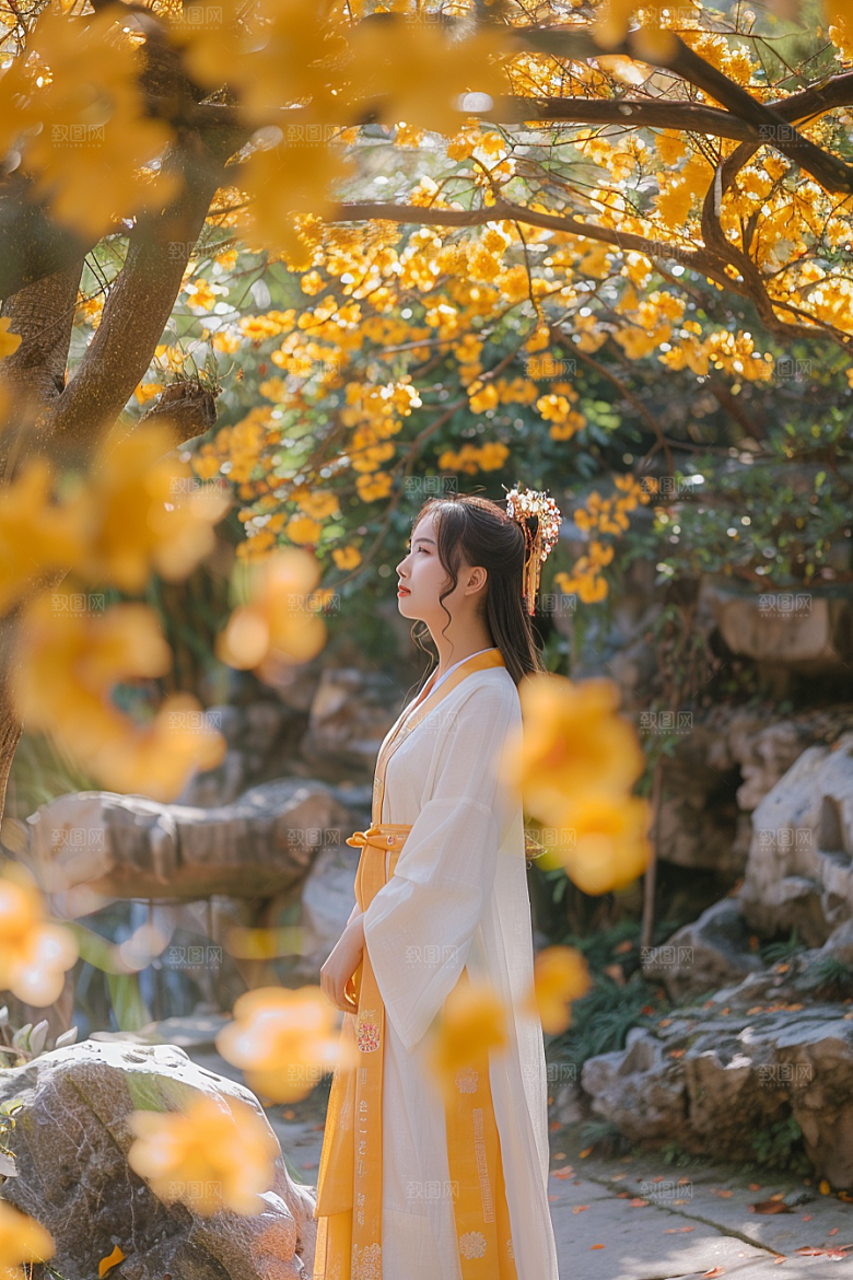 花卉汉服人物人像中式摄影图