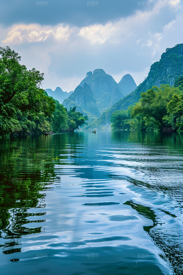 桂林山水风光喀斯特地貌摄影图