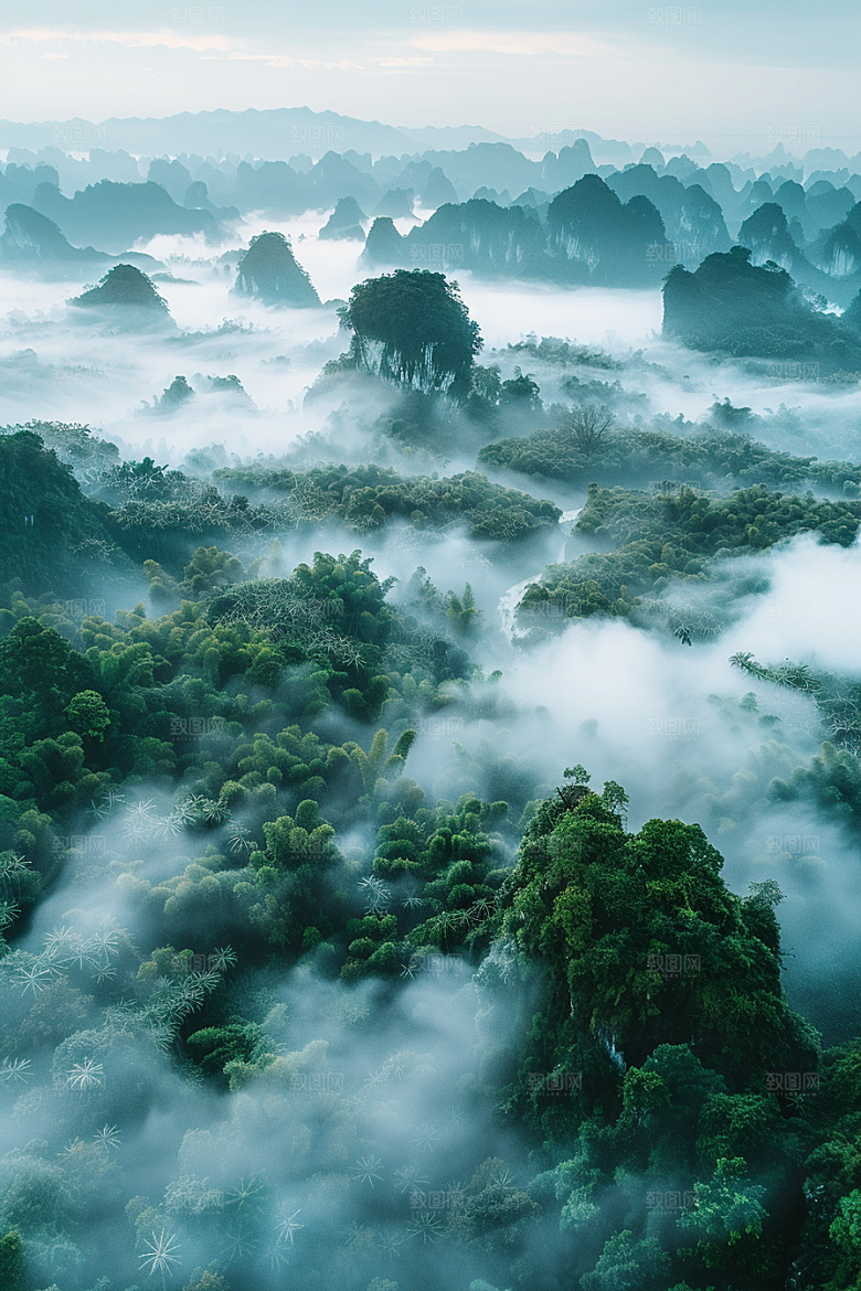 桂林山水自然喀斯特地貌摄影图