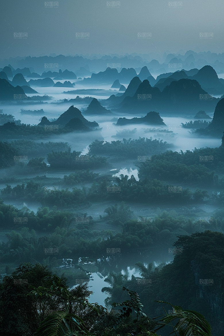 桂林山水喀斯特地貌旅行摄影图