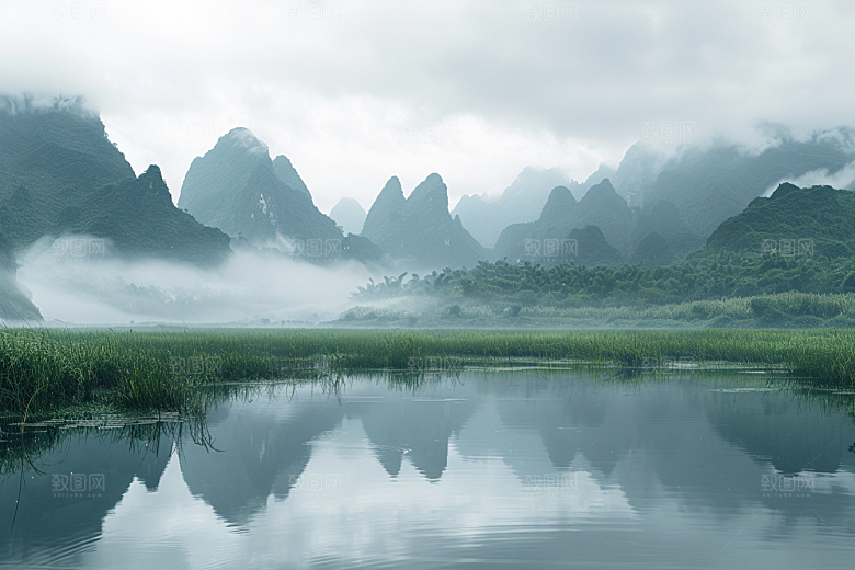 桂林山水高清喀斯特地貌摄影图