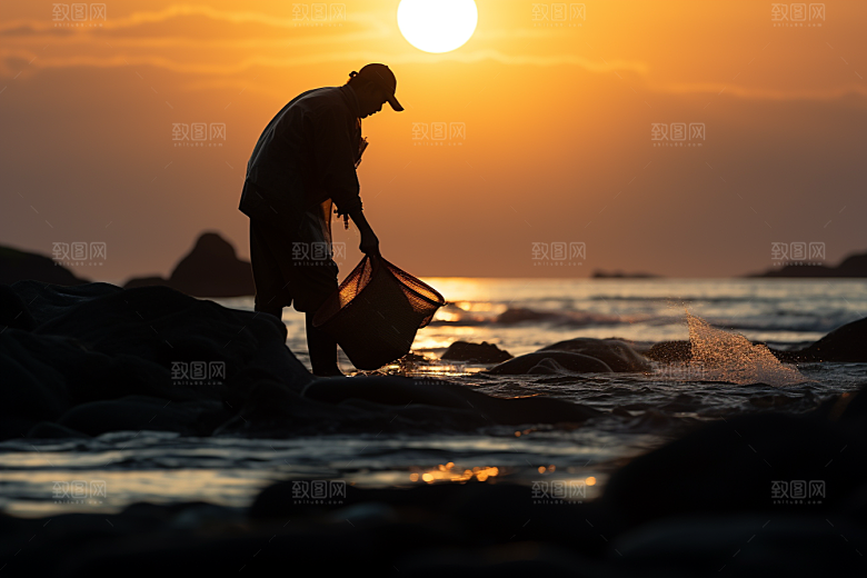 海边赶海落日落潮摄影图