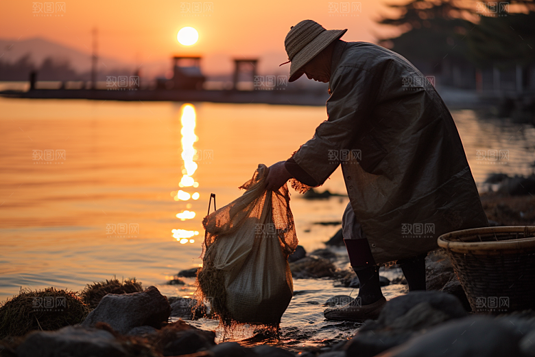 海边赶海夕阳潮汐摄影图